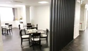 ビストロ